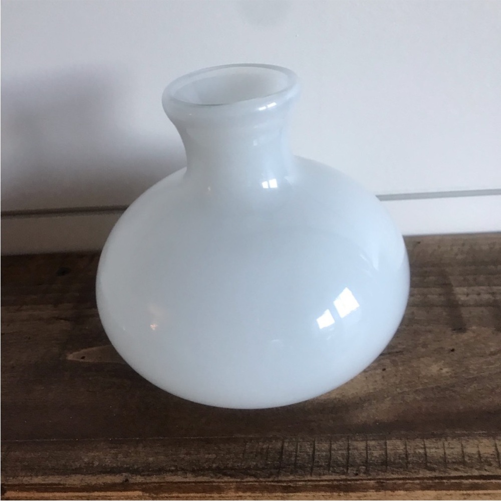 Dale Tiffany White Vase